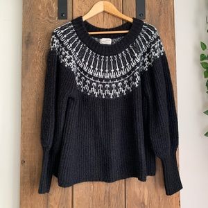 Universal Thread knit scoop neck sweater